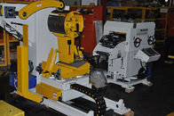 Deux automatiques un support et en nivelant la haute précision de machine emboutissant des matériaux